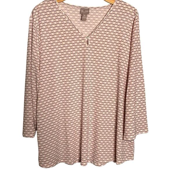 Chico's Top NWT Size 4 (2X) Keyhole Liquid Knit Peony Pastel Blush 3/4 Sleeve - Picture 1 of 6